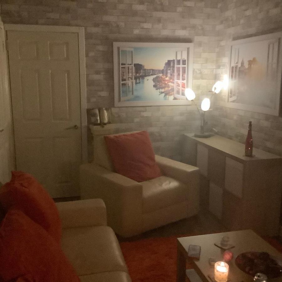 Nethermains House Kilwinning Ngoại thất bức ảnh